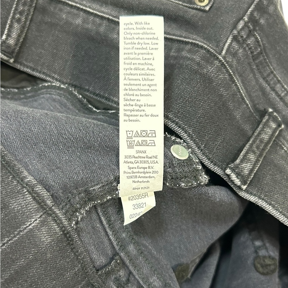 SPANX Jeans Straight Leg Vintage Black Pull On Shape Wear Size Large - Picture 7 of 11